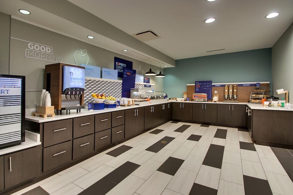 Holiday Inn Express Georgetown By Ihg Екстериор снимка