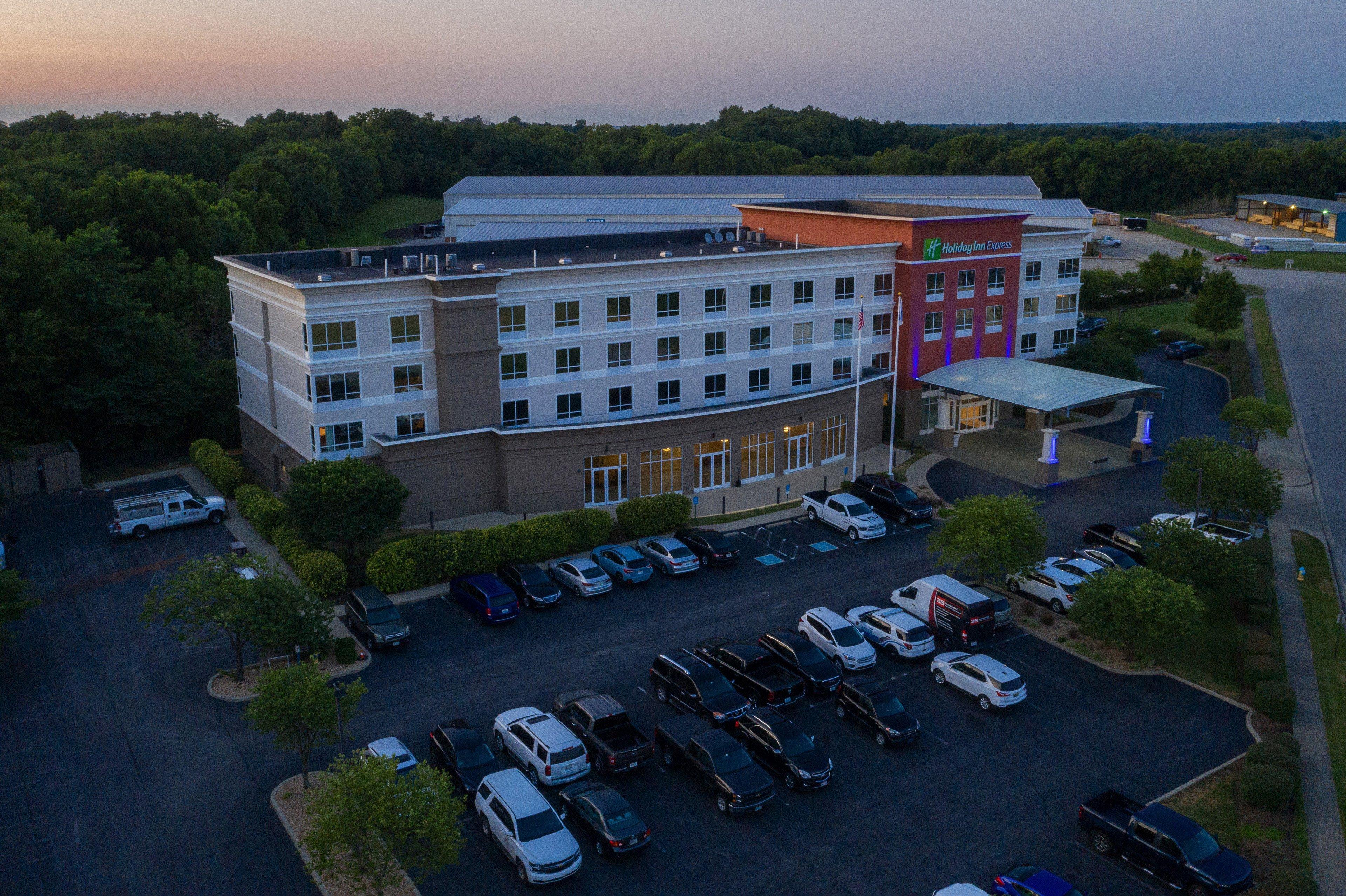 Holiday Inn Express Georgetown By Ihg Екстериор снимка