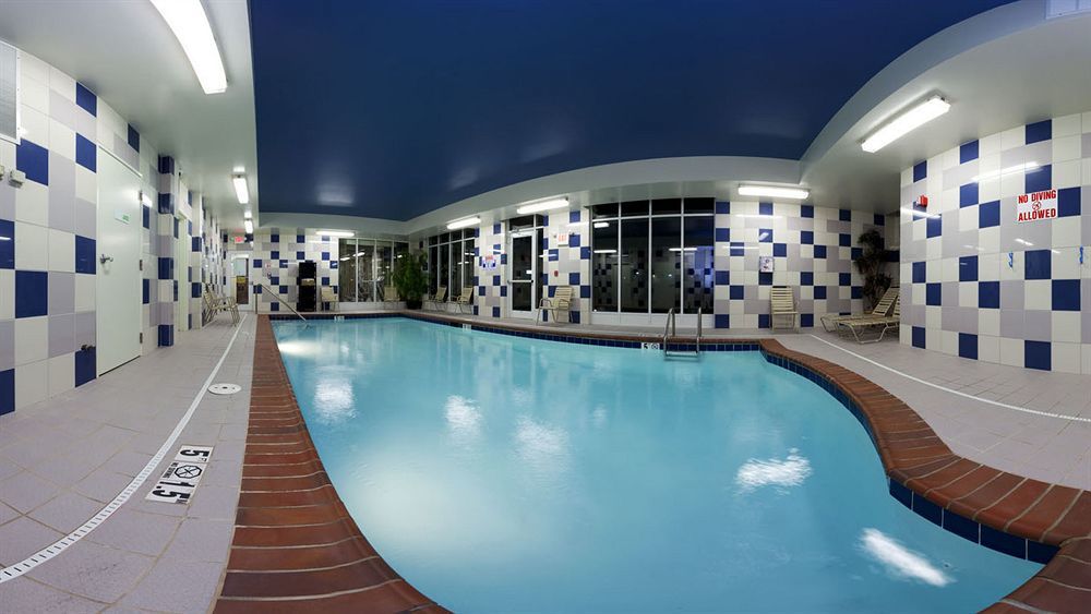 Holiday Inn Express Georgetown By Ihg Екстериор снимка
