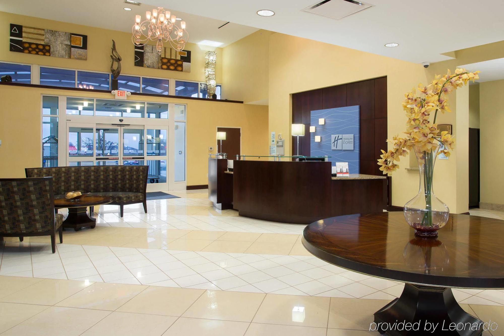 Holiday Inn Express Georgetown By Ihg Екстериор снимка