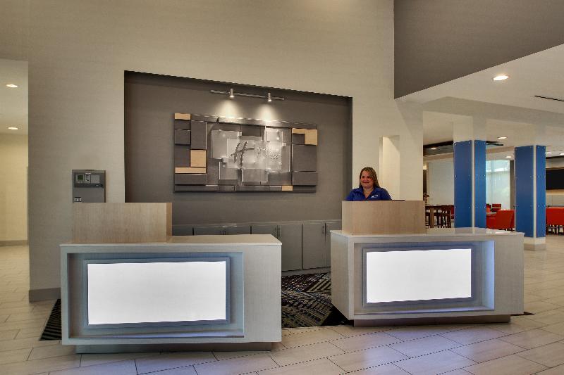 Holiday Inn Express Georgetown By Ihg Екстериор снимка